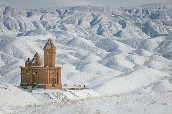Снимок Saint John Church, Sohrol фотографа Farzin IzadDoustDar, победивший среди участников из Ирана в конкурсе Wiki Loves Monuments 2020