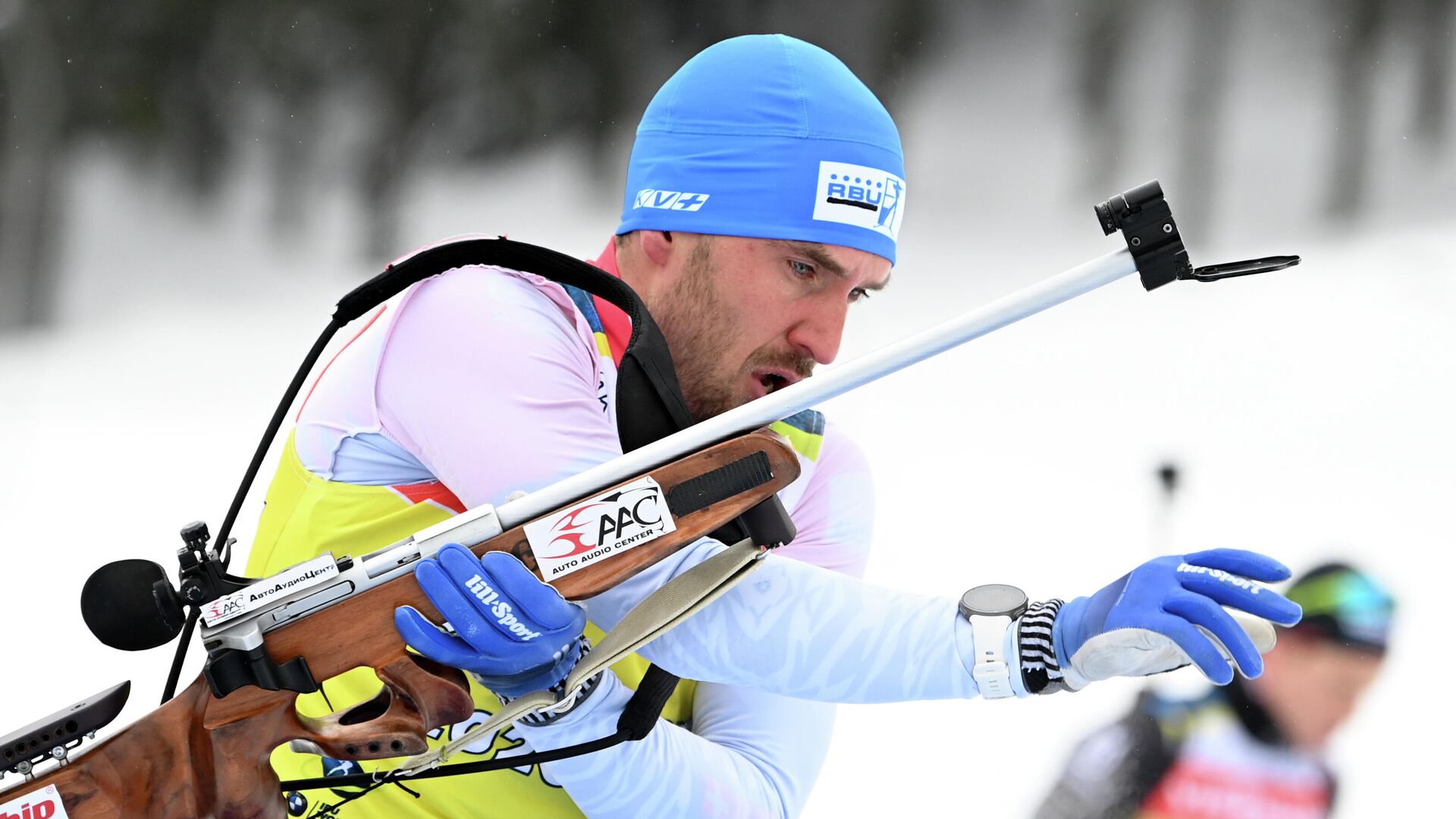 Евгений Гараничев (Россия) на тренировке перед началом соревнований на чемпионате мира по биатлону 2021 в словенской Поклюке. - РИА Новости, 1920, 09.02.2021