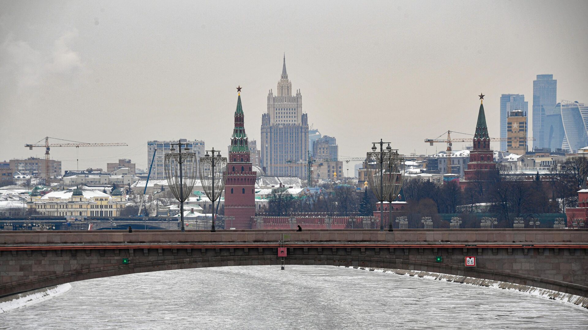 В Москве и области объявили желтый уровень опасности
