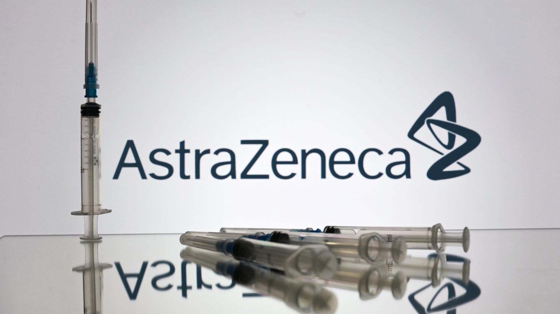 Вакцина от коронавируса британо-шведской компании AstraZeneca и Оксфордского университета - РИА Новости, 1920, 12.03.2021