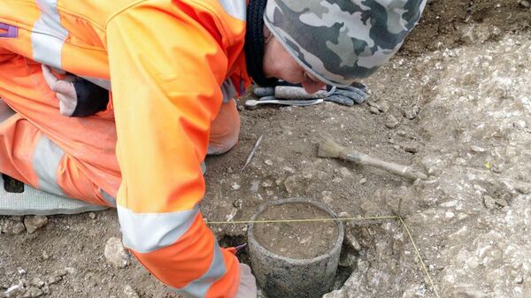 Объекты, обнаруженные на месте планируемого строительства подземного туннеля вблизи Стоунхеджа