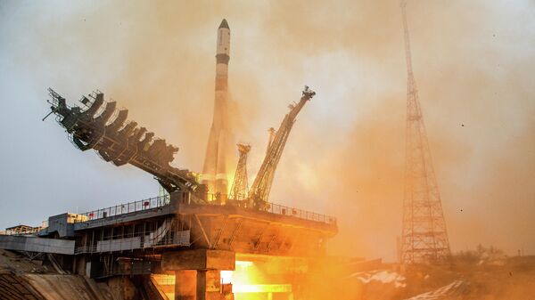 Запуск ракеты-носителя Союз-2.1а с грузовым кораблем Прогресс МС-16 c космодрома Байконур