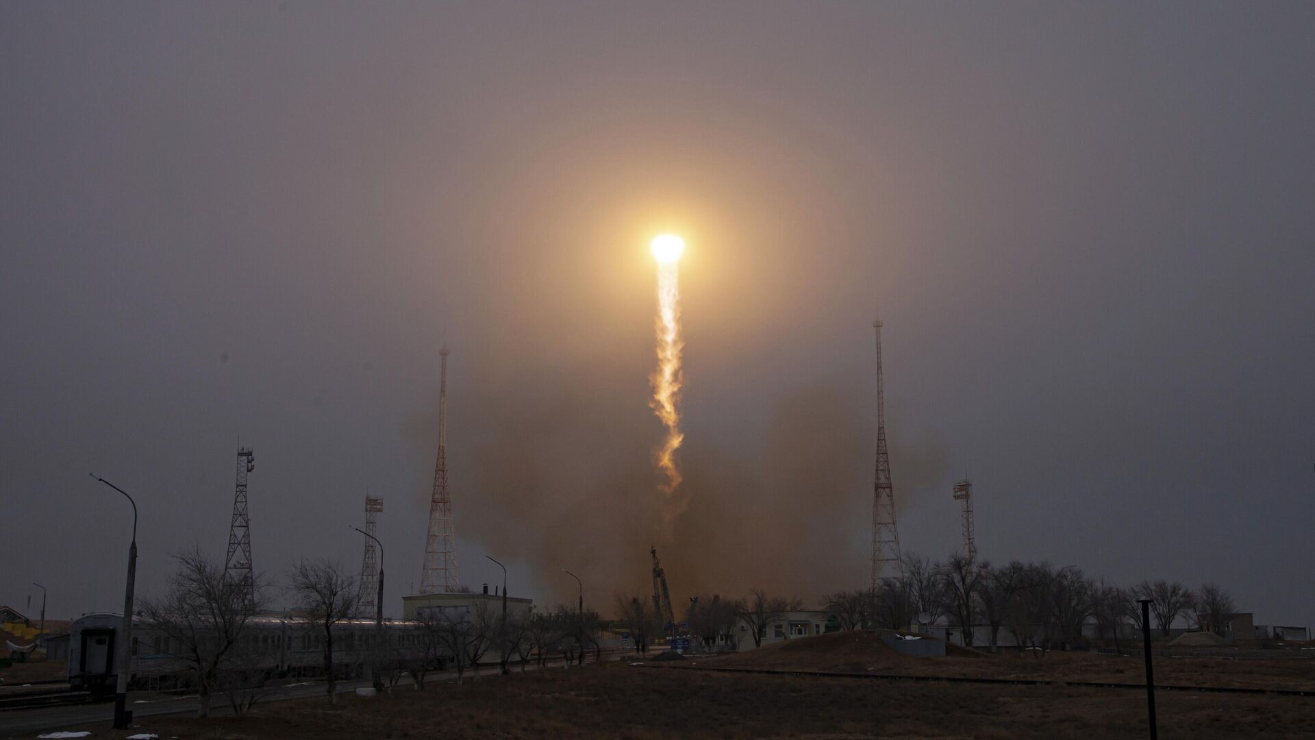 Запуск ракеты-носителя Союз-2.1а с грузовым кораблем Прогресс - РИА Новости, 1920, 23.05.2021