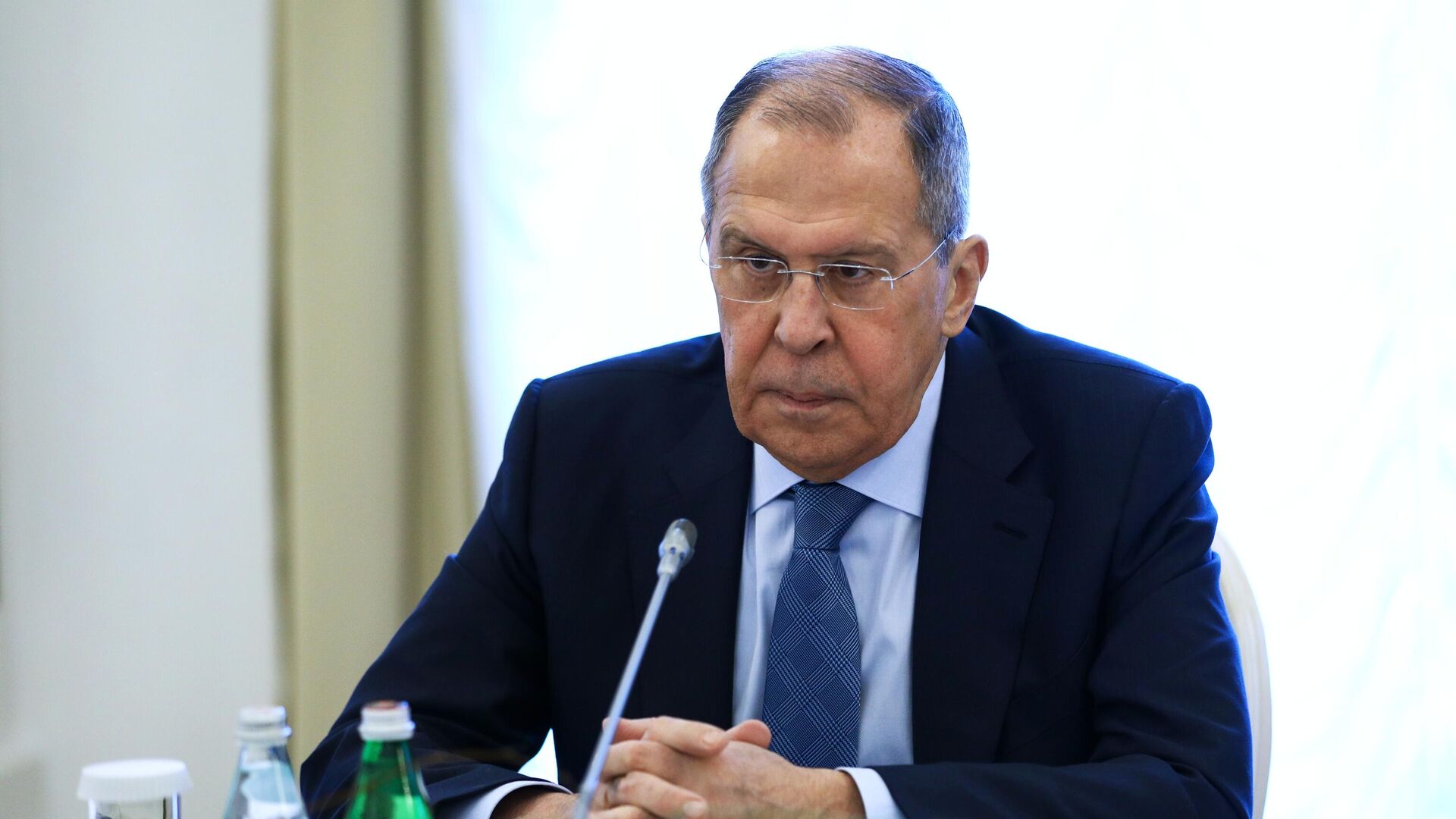 Lavrov: Deployment of Peacekeepers in Ukraine Means Direct War with Russia