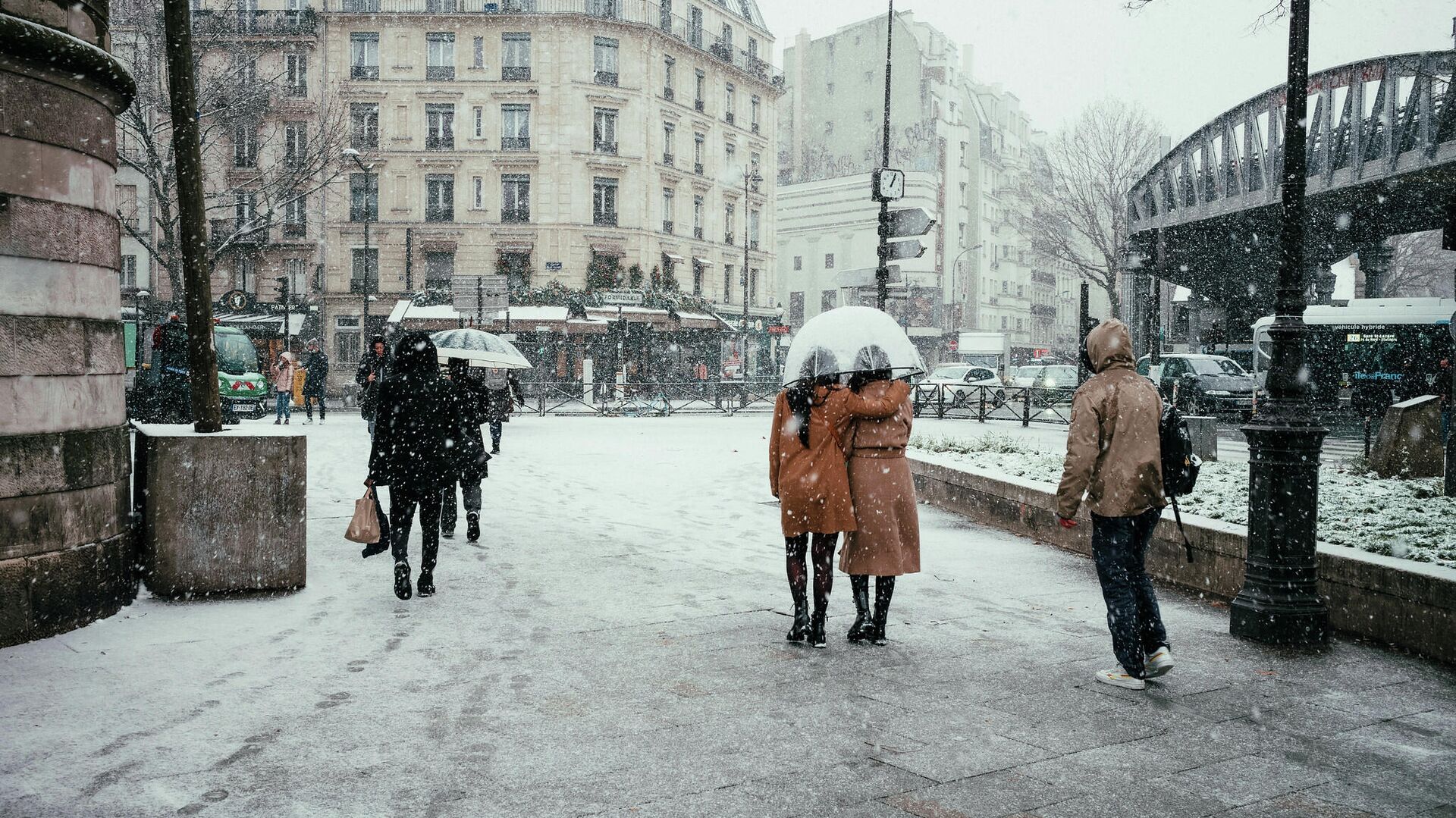 Снег в Париже - РИА Новости, 1920, 07.02.2023