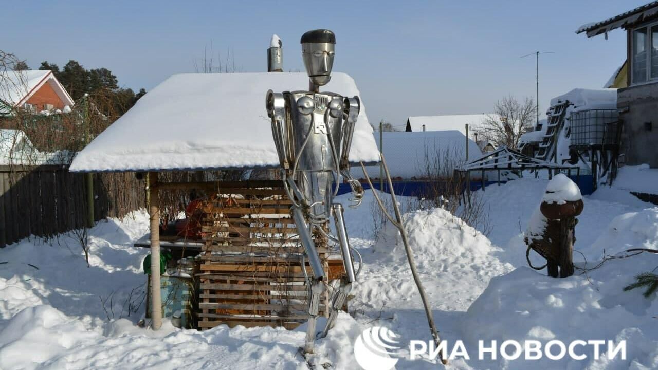 Металлический Федор, сделанный Сергеем Кирюхиным из Перми - РИА Новости, 1920, 17.02.2021