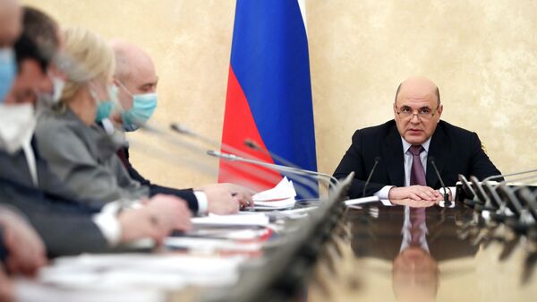 Председатель правительства РФ Михаил Мишустин проводит совещание по вопросу вакцин для профилактики COVID-19