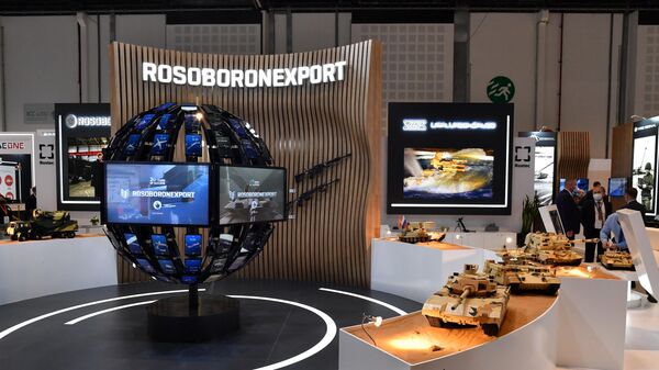 Стенд Рособоронэкспорта на выставке оборонной промышленности IDEX-2021 в Абу-Даби
