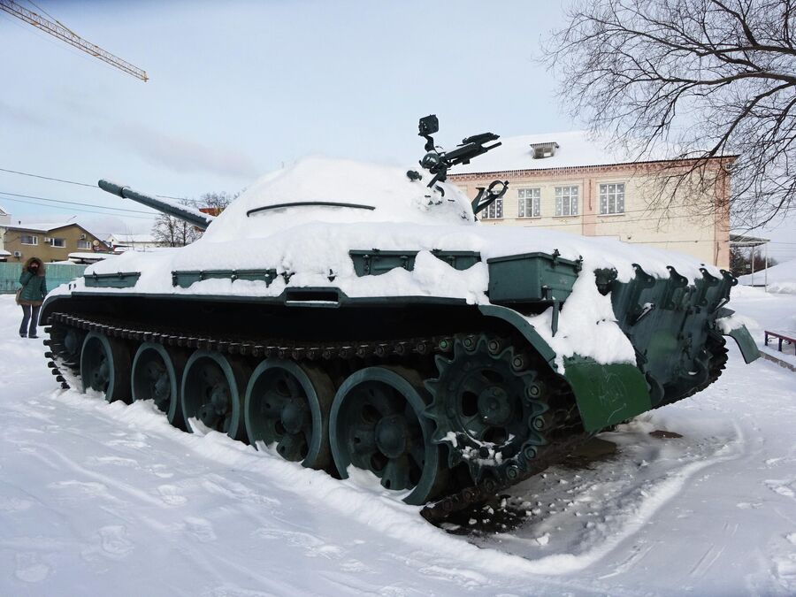 Военная техника XX века на экспозиции под открытым небом