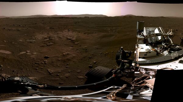 Панорама Марса снятая исследовательским аппаратом NASA's Perseverance Mars Rover. 20 февраля 2021