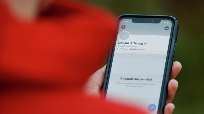 Заблокированный аккаунт Дональда Трампа в социальной сети Twitter 