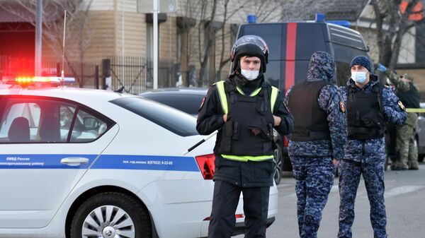 Сотрудники полиции в Карачаево-Черкесии