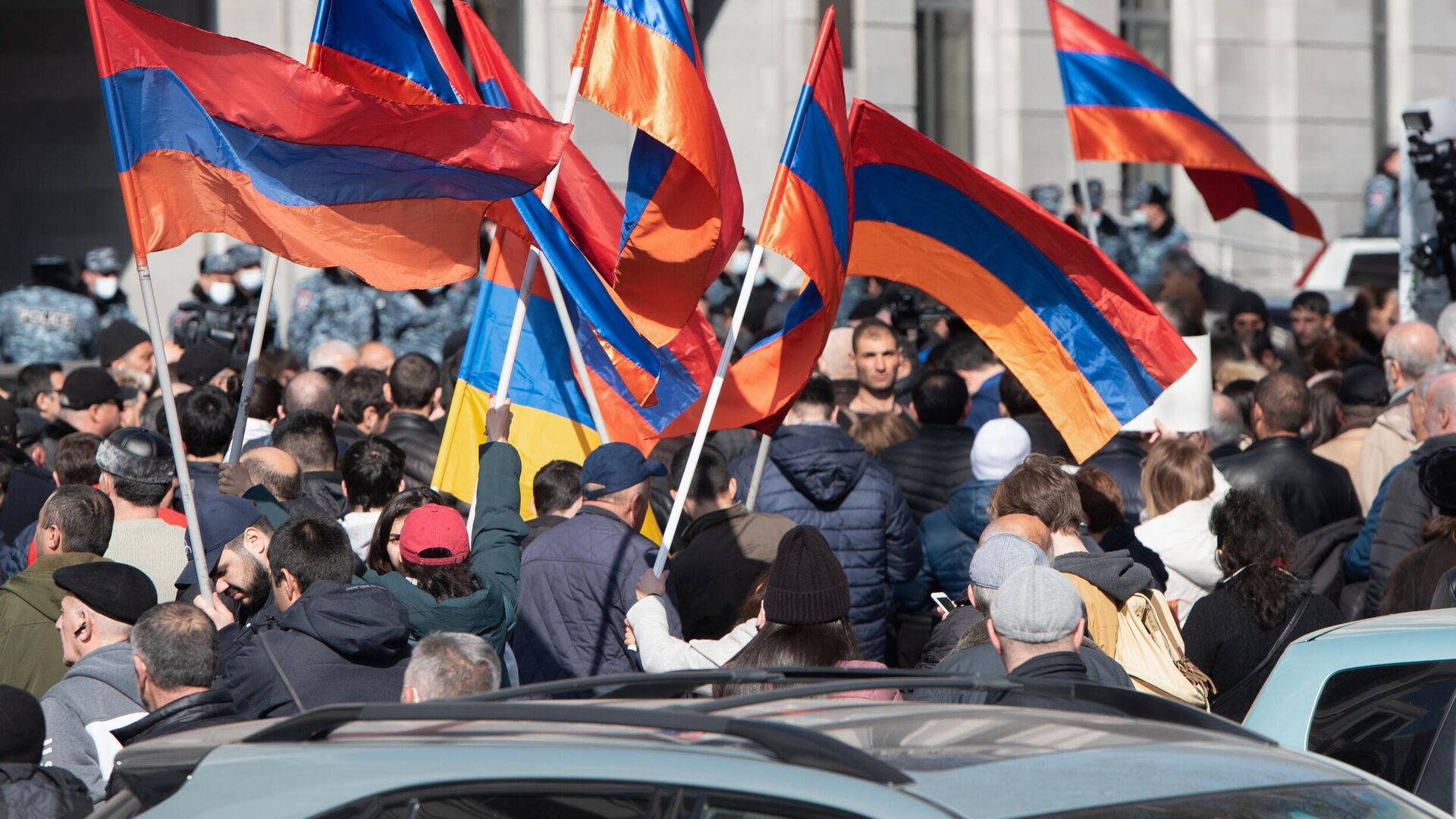 Участники митинга оппозиции в Ереване - РИА Новости, 1920, 28.02.2021