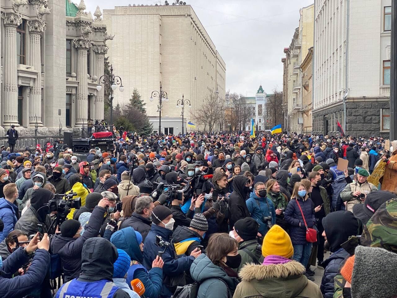 В Киеве сторонники националиста Стерненко провели митинг у здания МВД - РИА  Новости, 27.02.2021