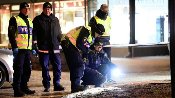 Полиция на месте нападения в городе Ветланда в Швеции