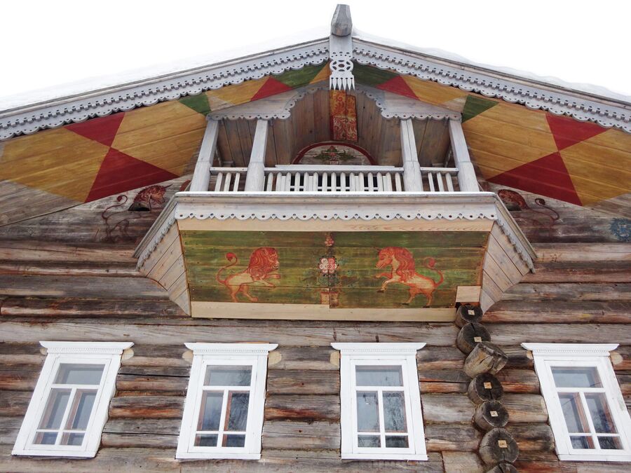 Музей домовых росписей Поважья, фасад