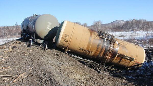 Сход 18 цистерн с нефтепродуктами на Дальневосточной железной дороге  в Хабаровском крае