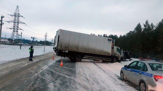 На месте ДТП в Самарской области, где погибли семь человек