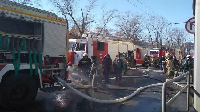 Пожар в торгово-офисном центре Скала в Самаре