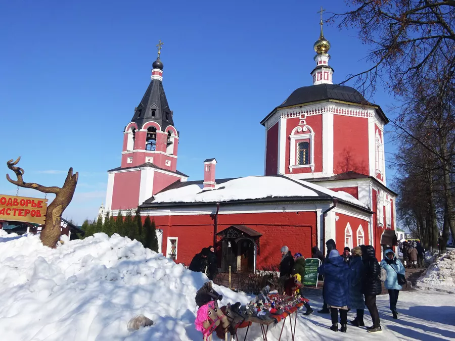 Успенская церковь (до 1700 г.) Успенская церковь (до 1700 г.)