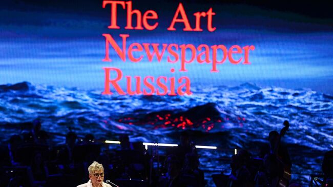 Главный редактор The Art Newspaper Russia Милена Орлова на церемонии вручения IX премии газеты The Art Newspaper за достижения в области искусства в ЦВЗ Манеж. 