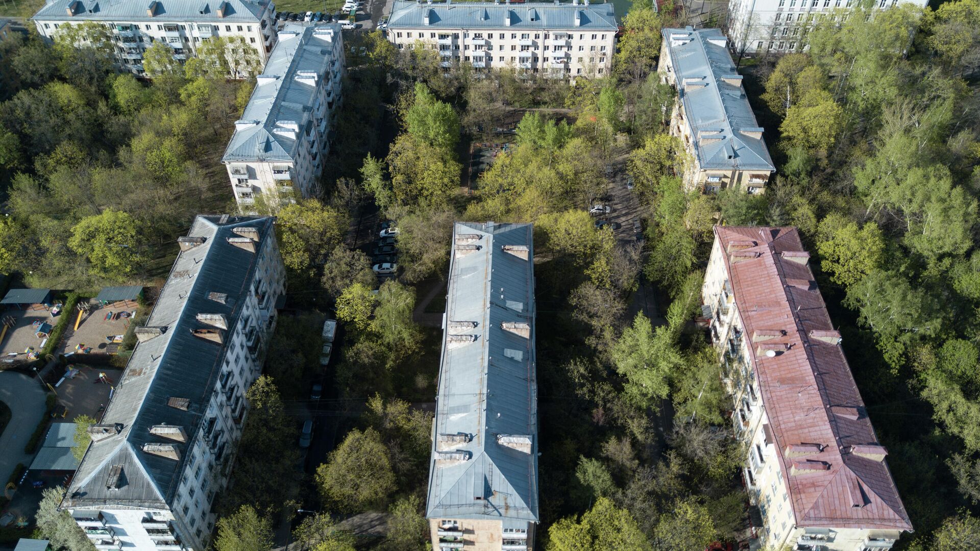 Пятиэтажные жилые дома в Москве, включенные в программу реновации. - РИА Новости, 1920, 23.03.2021