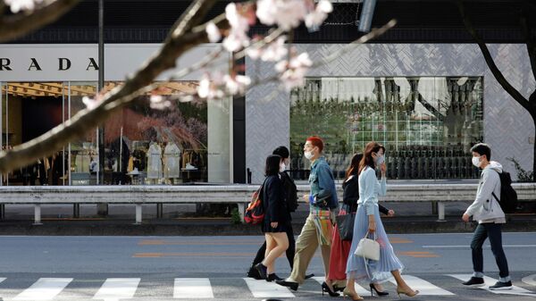 Жители Токио во время пандемии коронавируса