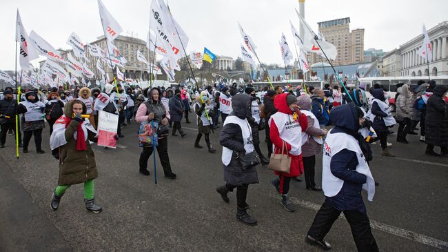 Акция в Киеве против антикоронавирусных ограничений