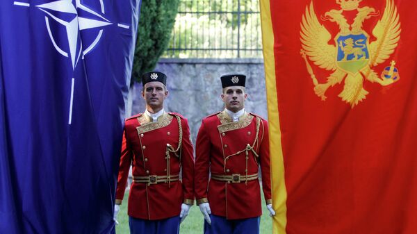 Почетный караул на церемонии вступления Черногории в НАТО в Подгорице