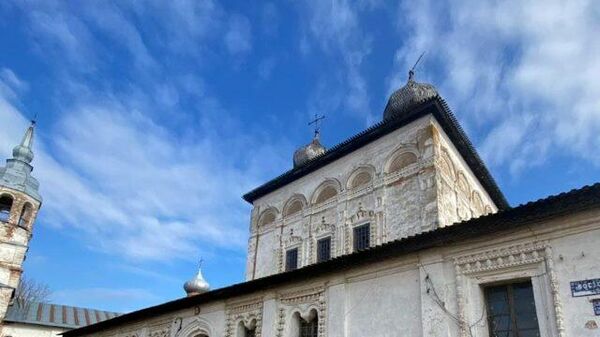 Следователи проводят проверку на месте падения купола Воскресенского собора в Новгороде. Кадры СК
