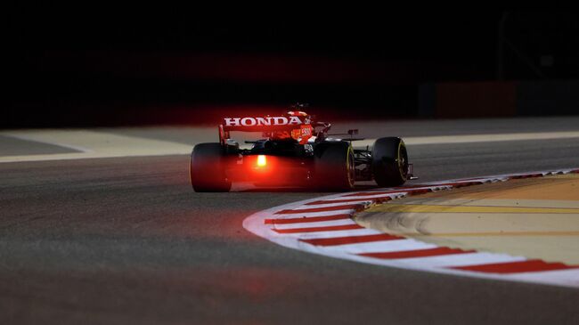 Red Bull's Dutch driver Max Verstappen drives during the second practice session ahead of the Bahrain Formula One Grand Prix at the Bahrain International Circuit in the city of Sakhir on March 26, 2021. (Photo by Giuseppe CACACE / AFP)