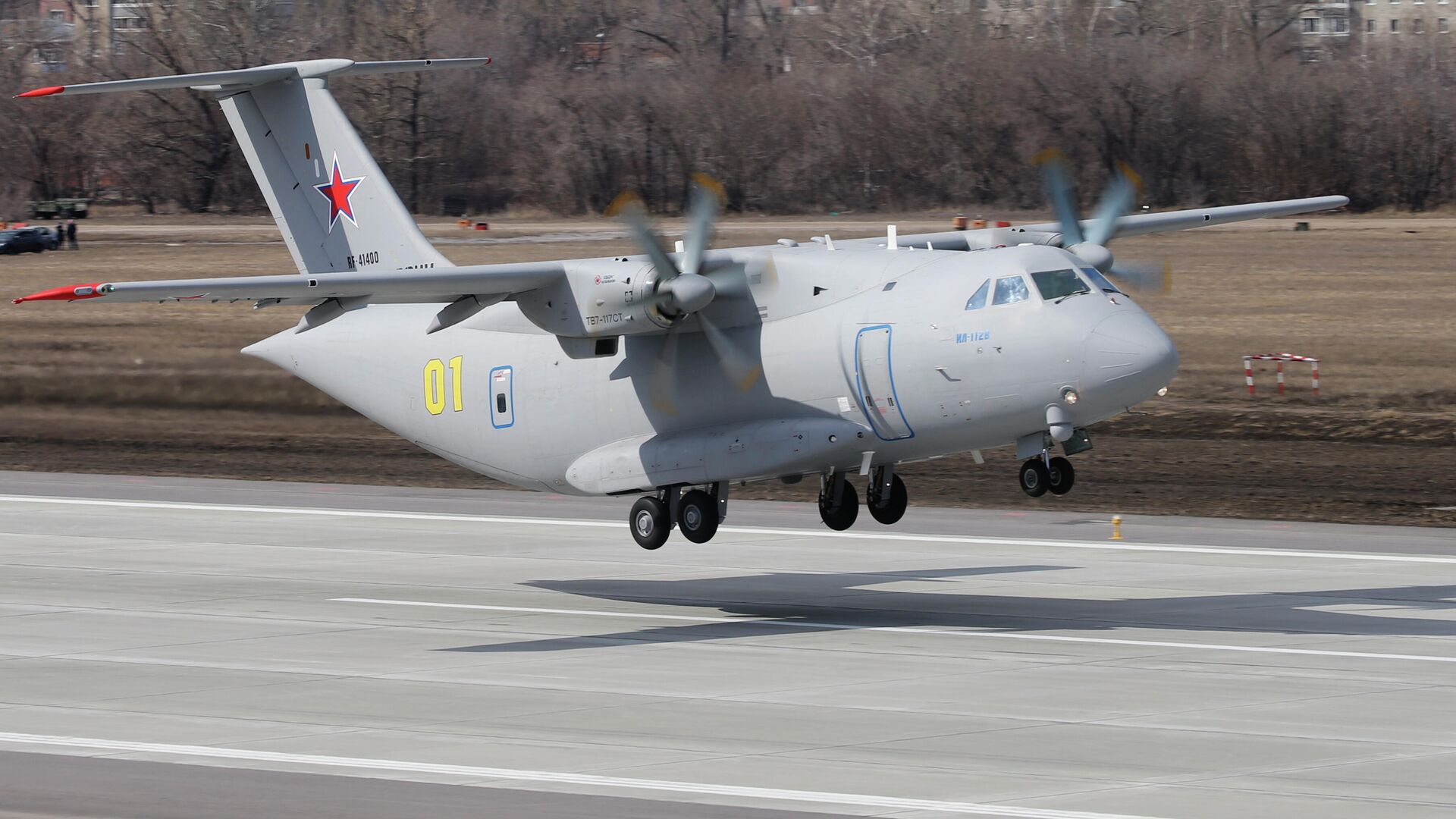 Второй полет нового российского военно-транспортного самолета Ил-112В - РИА Новости, 1920, 27.05.2021