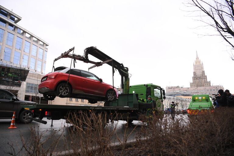 ДТП на Смоленской площади в Москве