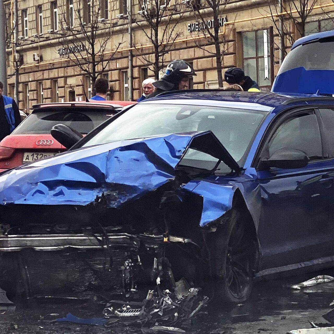 В доме задержанного за ДТП в центре Москвы блогера провели обыск - РИА  Новости, 02.04.2021