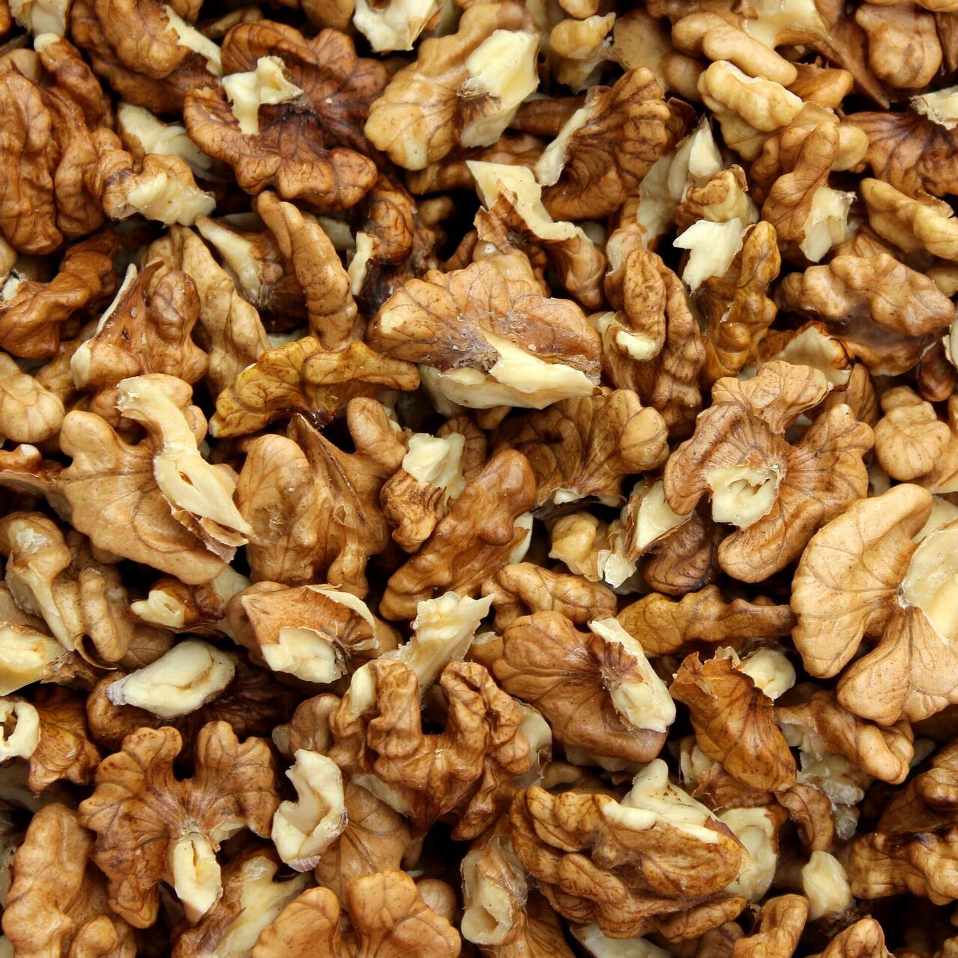 Можно ли грецкие орехи при гв в первый месяц