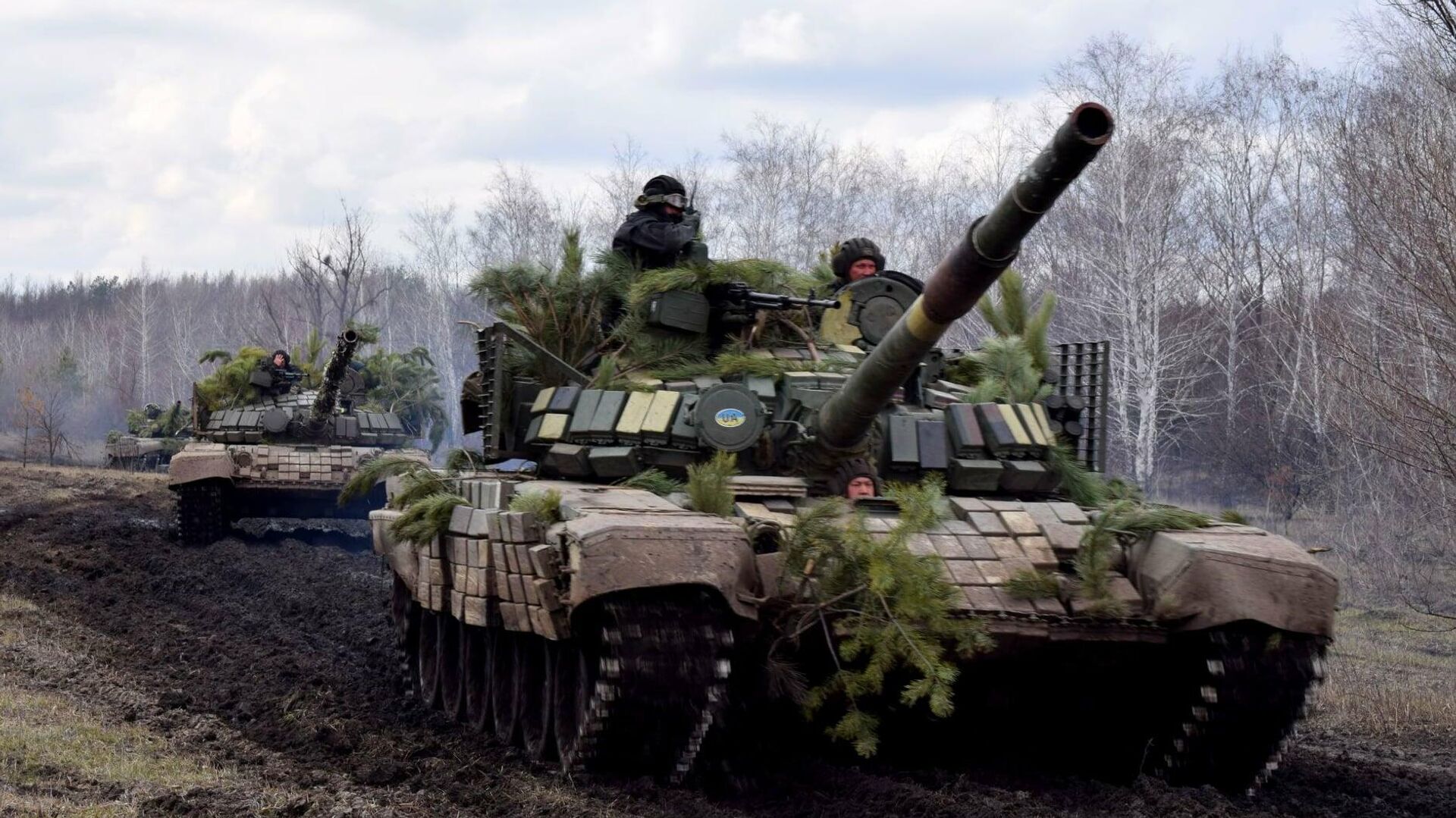 Тренировка танковых резервов вооруженных сил Украины в Луганской области - РИА Новости, 1920, 22.11.2021