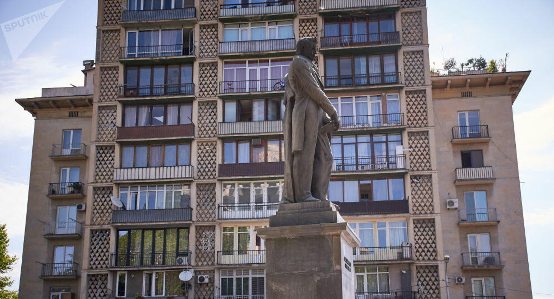 Памятник Александру Грибоедову в Тбилиси - РИА Новости, 1920, 06.02.2022
