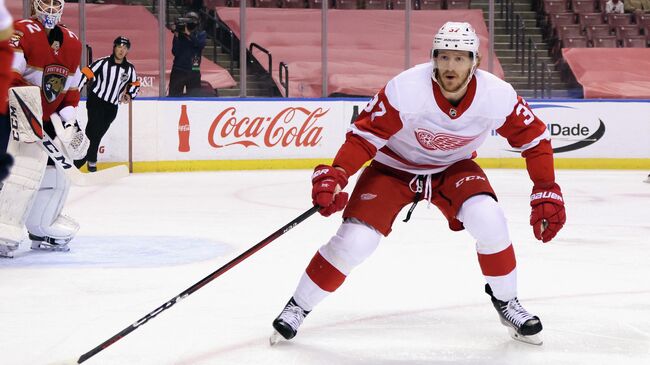 SUNRISE, FLORIDA - MARCH 30: Evgeny Svechnikov #37 of the Detroit Red Wings skates against the Florida Panthers at the BB&T Center on March 30, 2021 in Sunrise, Florida.   Bruce Bennett/Getty Images/AFP (Photo by BRUCE BENNETT / GETTY IMAGES NORTH AMERICA / Getty Images via AFP)