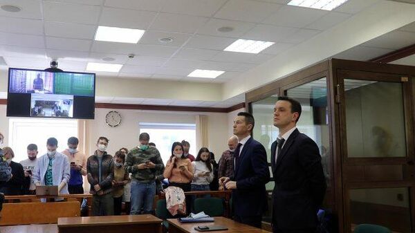 Суд оставил под арестом бывшего губернатора Белозерцева