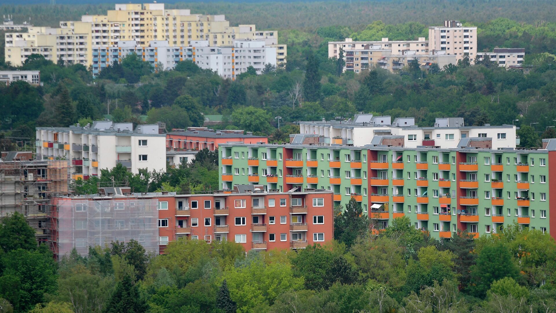 Жилые многоквартирные дома в Берлине Германия - РИА Новости, 1920, 06.04.2021