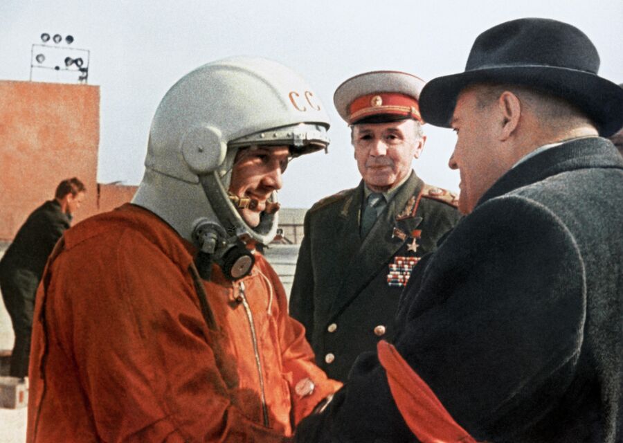 Последние напутствия главного конструктора Сергея Павловича Королева Юрию Гагарину перед стартом
