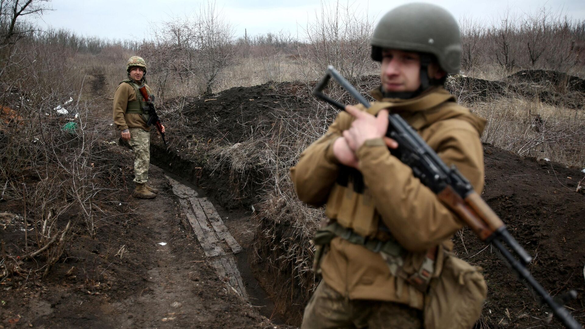 Украинские военные в Луганской области - РИА Новости, 1920, 07.04.2021