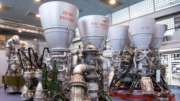 Двигатели РД-180 и РД-171 в музее предприятия Энергомаш