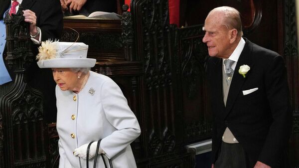 Королева Великобритании Елизавета II и принц Филипп