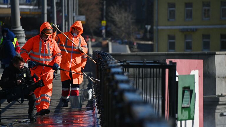 Промывка Большого Краснохолмского моста