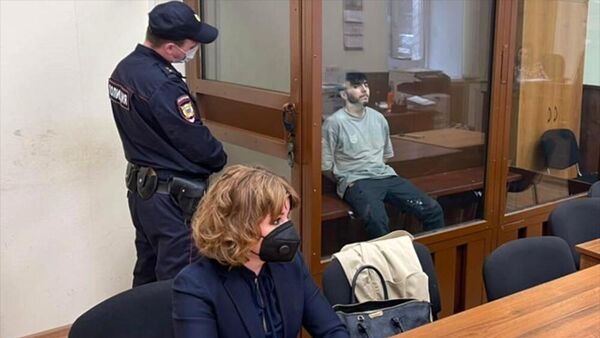 Эльмин Гулиев во время оглашения приговора в Хамовническом суде Москвы
