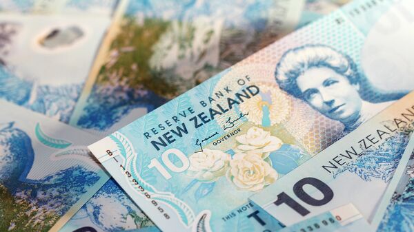 Десять новозеландских долларов