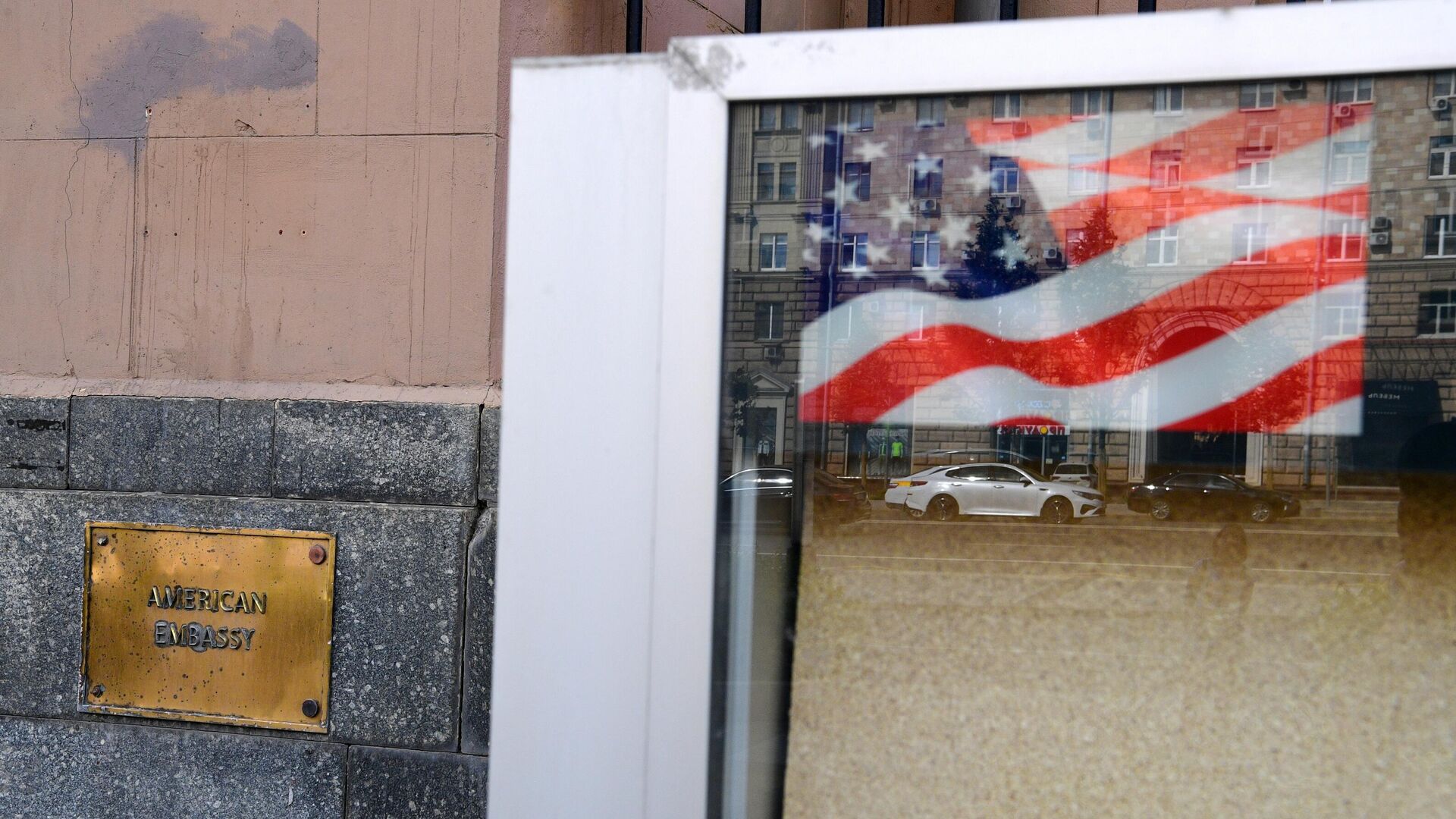 Табличка на здании посольства США в Москве - РИА Новости, 1920, 28.06.2021