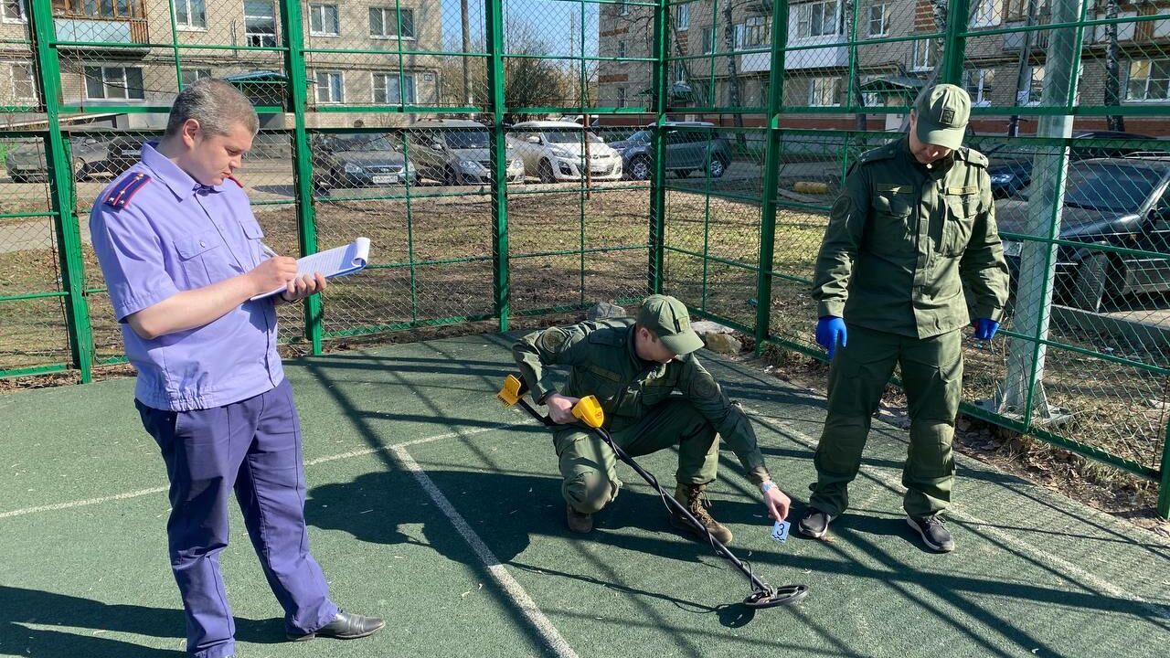 На проспекте Чкалова городе Дзержинске Нижегородской области мальчика ранили из пневматического оружия - РИА Новости, 1920, 17.04.2021