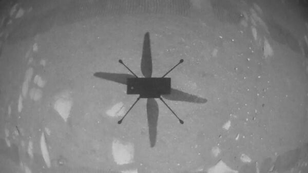 Первое фото, сделанное беспилотным вертолетом НАСА Ingenuity